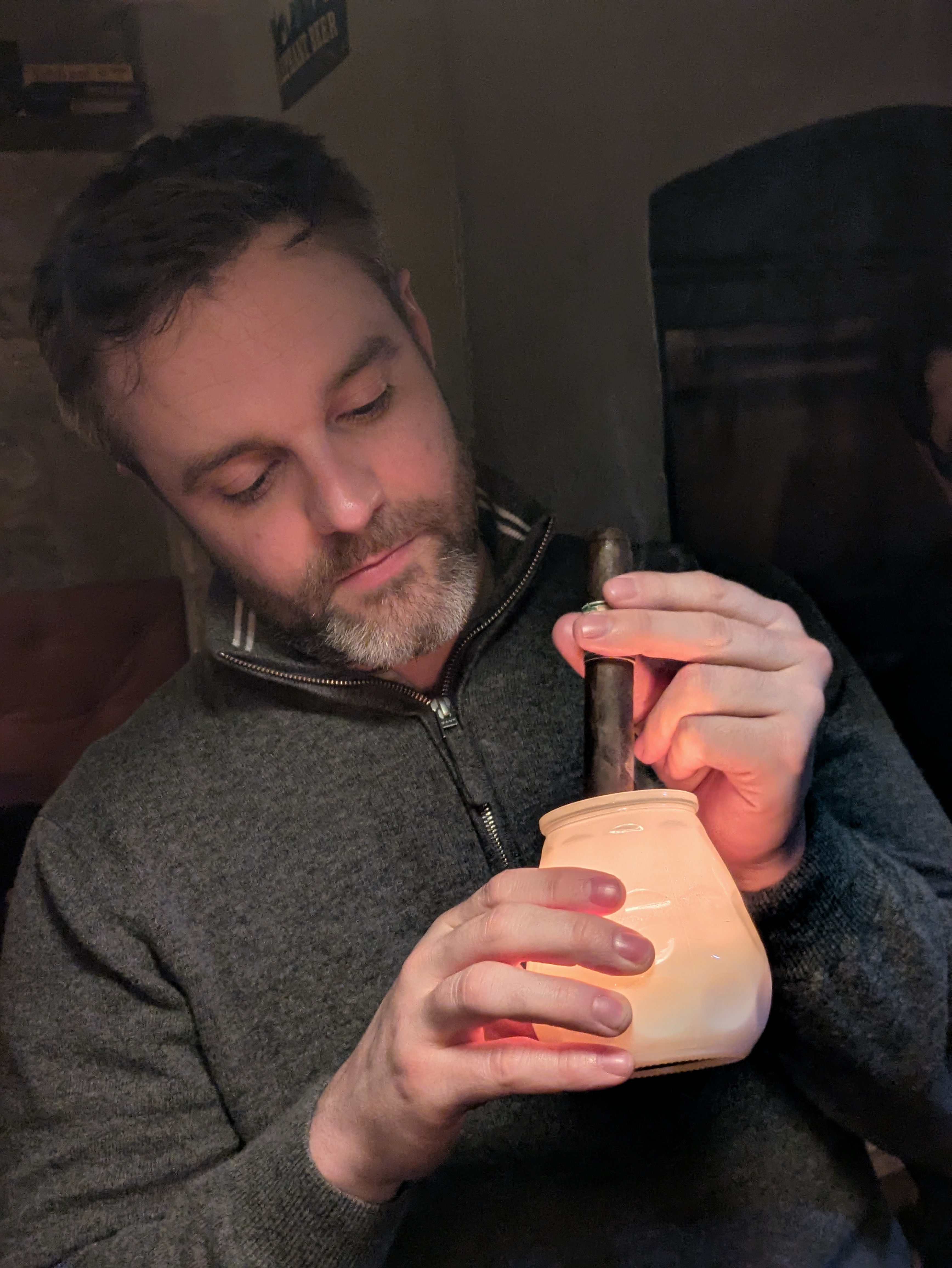 Hans breaks his lighter. Silly Hans.